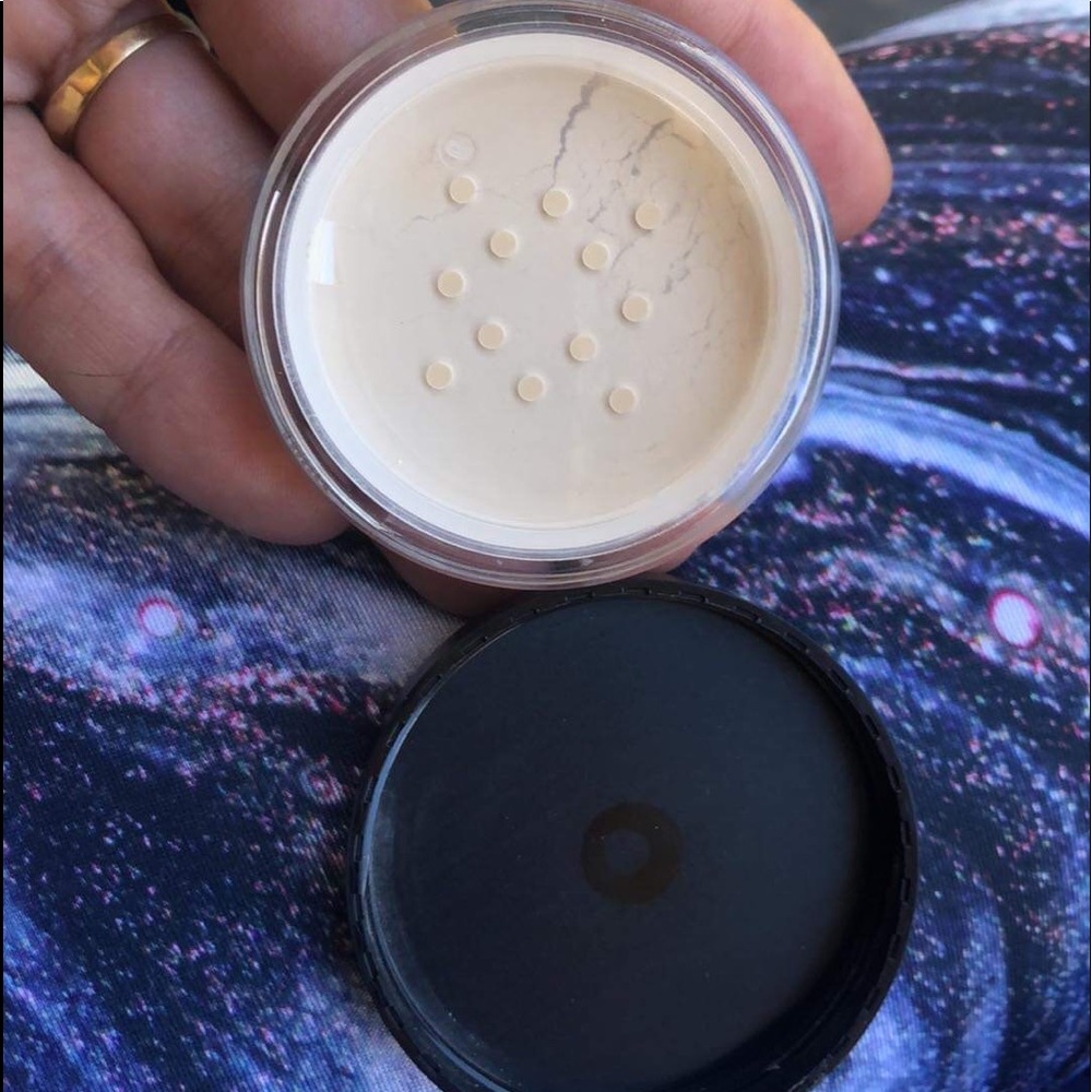 Loose Setting Powder